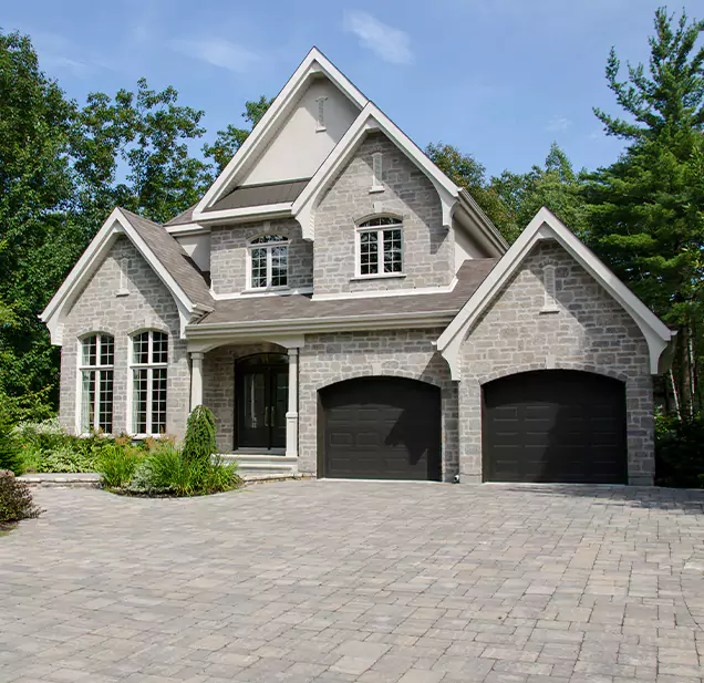 Why Choose A1 Restoration Pros for Emergency Water Extraction in Clarendon, VT?